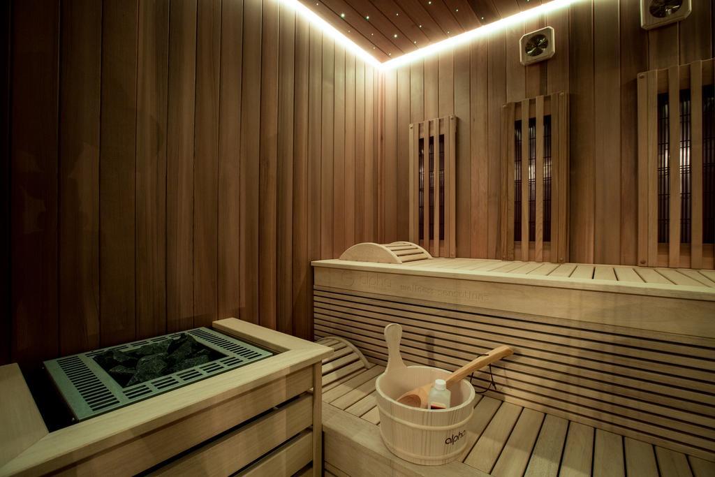 Chambre Avec Jacuzzi Sauna Privatif Brussel Buitenkant foto