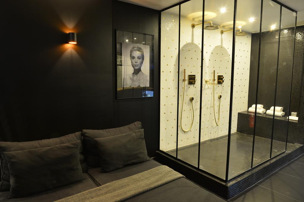 Chambre Avec Jacuzzi Sauna Privatif Brussel Buitenkant foto